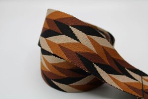 TRACOLLA ROMBOIDE VARIANTE 1