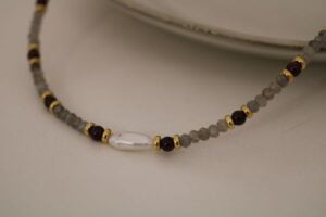 GIROCOLLO "LABRADORITE E GRANATO"