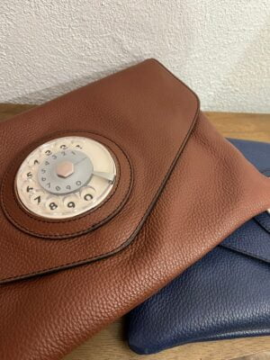 LETTER PHONE BAG LA TILDE